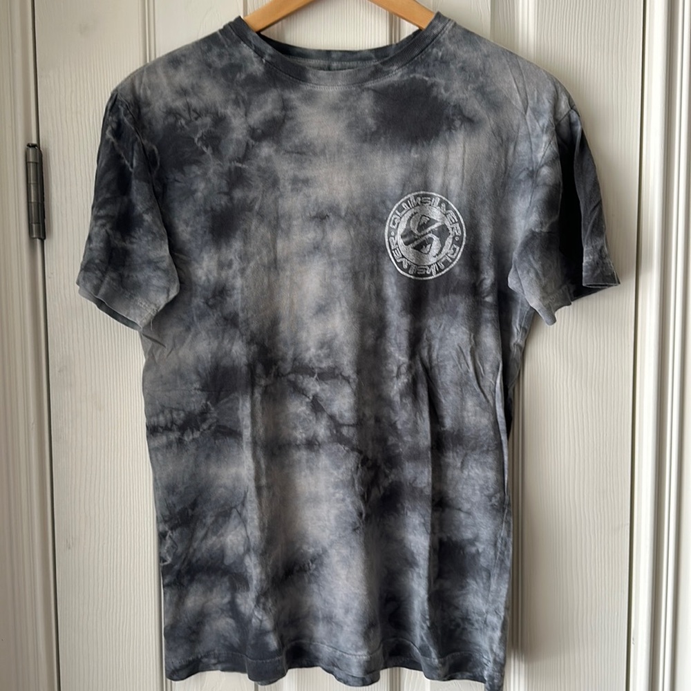 Quiksilver t shirt. Men’s small